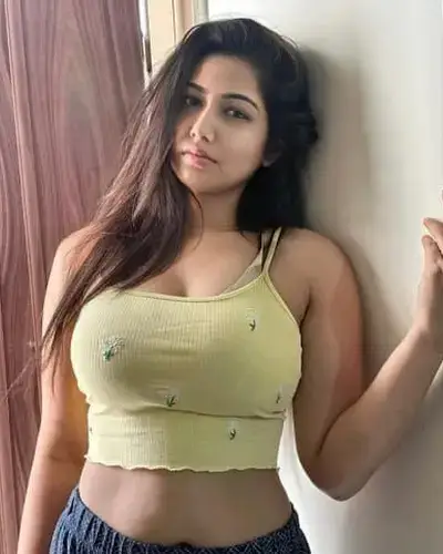 Escorts Vanur